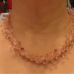 Elegant necklace and bracelet pair